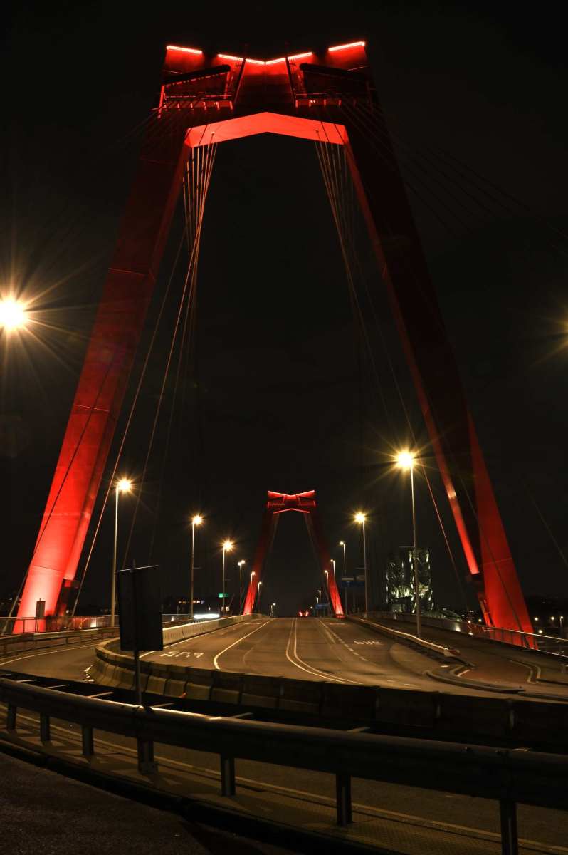 2024 01 20jan Rotterdam10 Willemsbrug DSC 5087